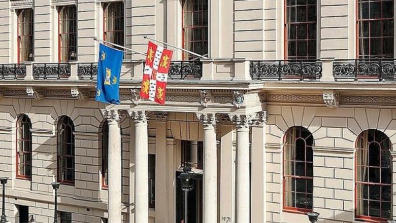 Image shows the Oxford and Cambridge Club in London, and the copyright is theirs.